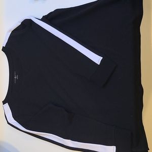 Karen Scott womans top